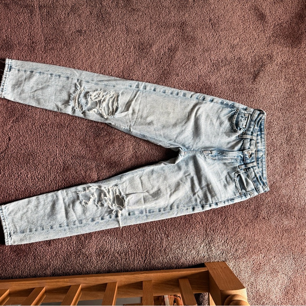 American Eagle Outfitters Light Blue Denim Jeans